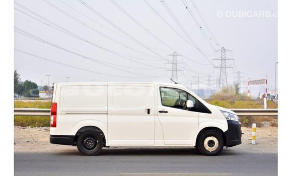 Buy Import Toyota Hiace White Car in Import - Dubai in Marquesas Buy Import Toyota Hiace White Car in Import - Dubai in Marquesas