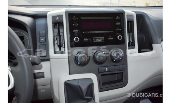 Buy Import Toyota Hiace White Car in Import - Dubai in Marquesas Buy Import Toyota Hiace White Car in Import - Dubai in Marquesas