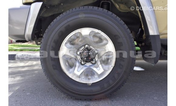 Buy Import Toyota Land Cruiser Beige Car in Import - Dubai in Marquesas Buy Import Toyota Land Cruiser Beige Car in Import - Dubai in Marquesas