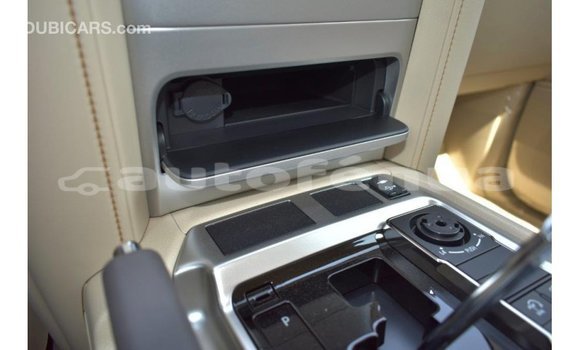 Buy Import Toyota Land Cruiser White Car in Import - Dubai in Marquesas Buy Import Toyota Land Cruiser White Car in Import - Dubai in Marquesas