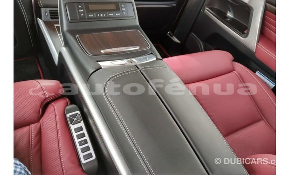 Acheter Import Voiture Toyota Land Cruiser Noir à Import - Dubai, Marquesas Acheter Import Voiture Toyota Land Cruiser Noir à Import - Dubai, Marquesas