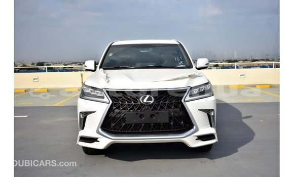 Buy Import Lexus LX White Car in Import - Dubai in Marquesas Buy Import Lexus LX White Car in Import - Dubai in Marquesas