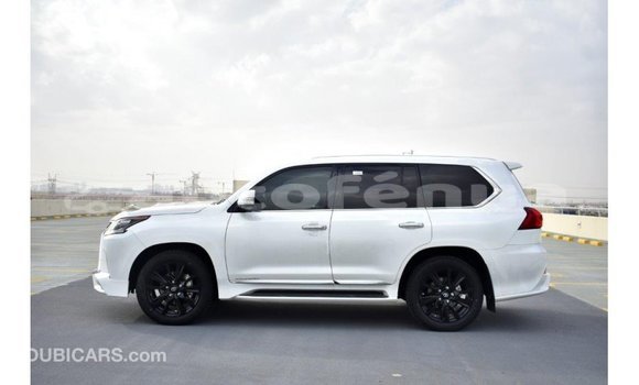 Buy Import Lexus LX White Car in Import - Dubai in Marquesas Buy Import Lexus LX White Car in Import - Dubai in Marquesas