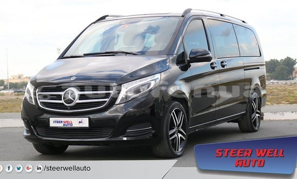 Acheter Import Voiture Mercedes-Benz 250 Noir à Import - Dubai, Marquesas Acheter Import Voiture Mercedes-Benz 250 Noir à Import - Dubai, Marquesas