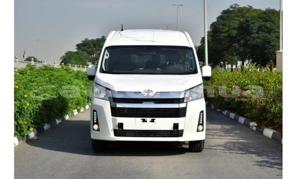 Buy Import Toyota Hiace White Car in Import - Dubai in Marquesas Buy Import Toyota Hiace White Car in Import - Dubai in Marquesas