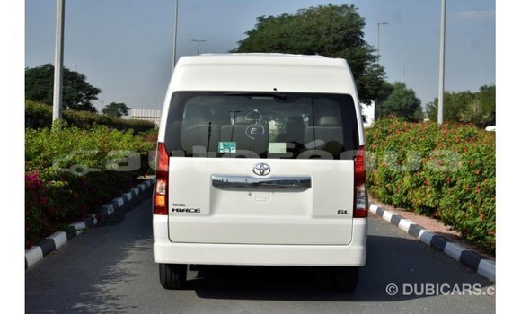 Buy Import Toyota Hiace White Car in Import - Dubai in Marquesas Buy Import Toyota Hiace White Car in Import - Dubai in Marquesas