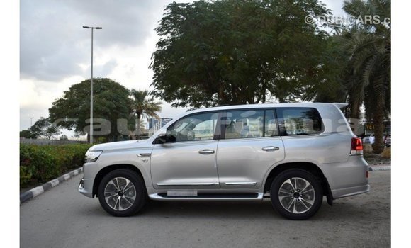Buy Import Toyota Land Cruiser Other Car in Import - Dubai in Marquesas Buy Import Toyota Land Cruiser Other Car in Import - Dubai in Marquesas