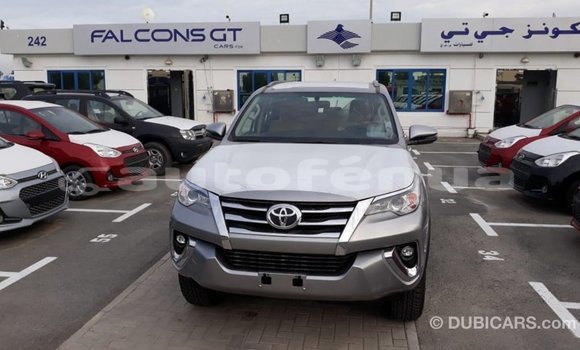 Buy Import Toyota Fortuner Other Car in Import - Dubai in Marquesas Buy Import Toyota Fortuner Other Car in Import - Dubai in Marquesas