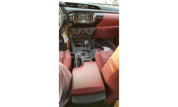 Buy Import Toyota Hilux Black Car in Import - Dubai in Marquesas Buy Import Toyota Hilux Black Car in Import - Dubai in Marquesas