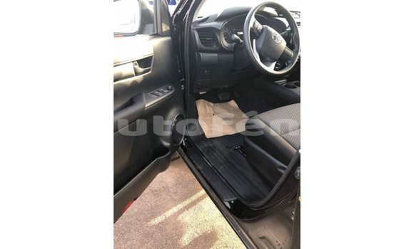 Buy Import Toyota Hilux Black Car in Import - Dubai in Marquesas Buy Import Toyota Hilux Black Car in Import - Dubai in Marquesas