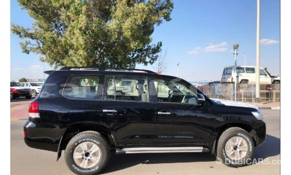 Buy Import Toyota Land Cruiser Black Car in Import - Dubai in Marquesas Buy Import Toyota Land Cruiser Black Car in Import - Dubai in Marquesas