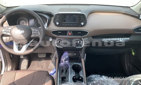 Buy Import Hyundai Santa Fe White Car in Import - Dubai in Marquesas Buy Import Hyundai Santa Fe White Car in Import - Dubai in Marquesas