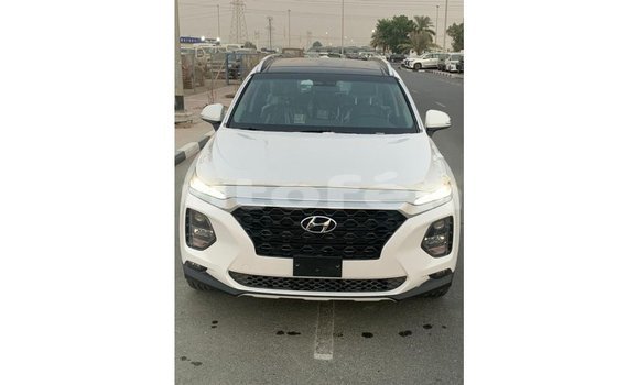 Buy Import Hyundai Santa Fe White Car in Import - Dubai in Marquesas Buy Import Hyundai Santa Fe White Car in Import - Dubai in Marquesas