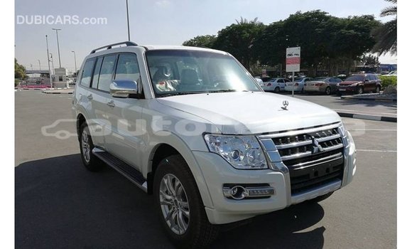 Buy Import Mitsubishi Pajero White Car in Import - Dubai in Marquesas Buy Import Mitsubishi Pajero White Car in Import - Dubai in Marquesas