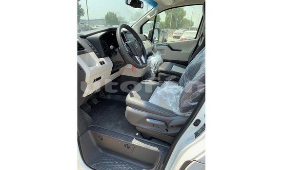 Buy Import Toyota Hiace White Car in Import - Dubai in Marquesas Buy Import Toyota Hiace White Car in Import - Dubai in Marquesas