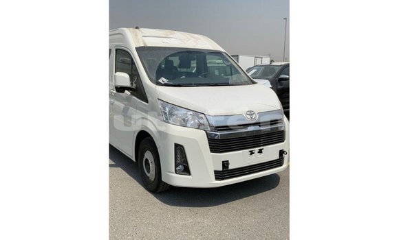 Buy Import Toyota Hiace White Car in Import - Dubai in Marquesas Buy Import Toyota Hiace White Car in Import - Dubai in Marquesas