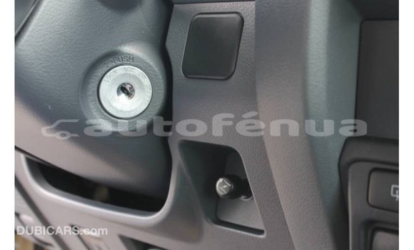 Acheter Import Voiture Toyota Land Cruiser Beige à Import - Dubai, Marquesas Acheter Import Voiture Toyota Land Cruiser Beige à Import - Dubai, Marquesas