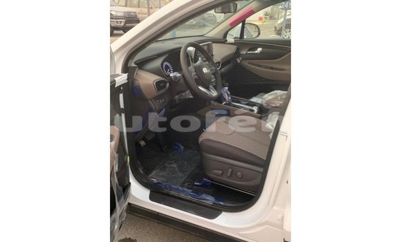 Buy Import Hyundai Santa Fe White Car in Import - Dubai in Marquesas Buy Import Hyundai Santa Fe White Car in Import - Dubai in Marquesas