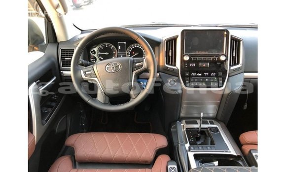 Buy Import Toyota Land Cruiser Black Car in Import - Dubai in Marquesas Buy Import Toyota Land Cruiser Black Car in Import - Dubai in Marquesas