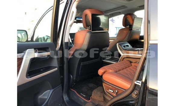 Buy Import Toyota Land Cruiser Black Car in Import - Dubai in Marquesas Buy Import Toyota Land Cruiser Black Car in Import - Dubai in Marquesas