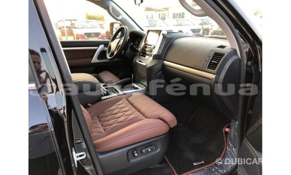 Buy Import Toyota Land Cruiser Black Car in Import - Dubai in Marquesas Buy Import Toyota Land Cruiser Black Car in Import - Dubai in Marquesas