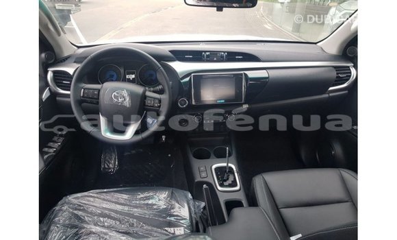 Buy Import Toyota Hilux Brown Car in Import - Dubai in Marquesas Buy Import Toyota Hilux Brown Car in Import - Dubai in Marquesas