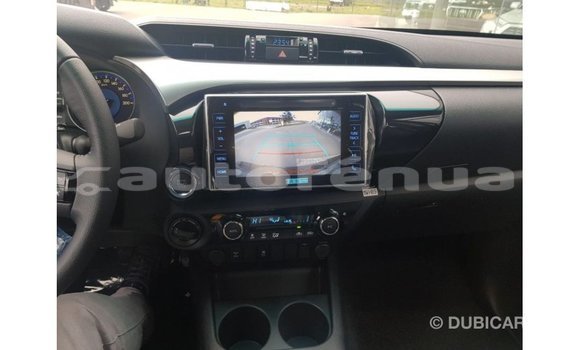 Buy Import Toyota Hilux Brown Car in Import - Dubai in Marquesas Buy Import Toyota Hilux Brown Car in Import - Dubai in Marquesas