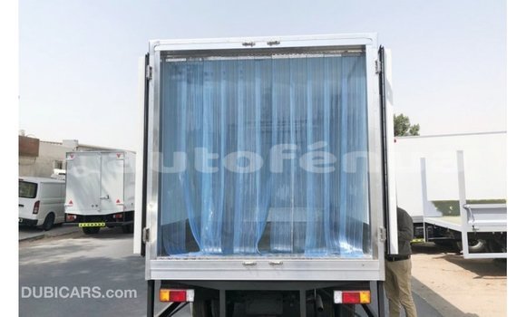 Buy Import Hino 300 Series White Truck in Import - Dubai in Marquesas Buy Import Hino 300 Series White Truck in Import - Dubai in Marquesas