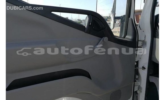 Buy Import Mitsubishi Carisma White Car in Import - Dubai in Marquesas Buy Import Mitsubishi Carisma White Car in Import - Dubai in Marquesas