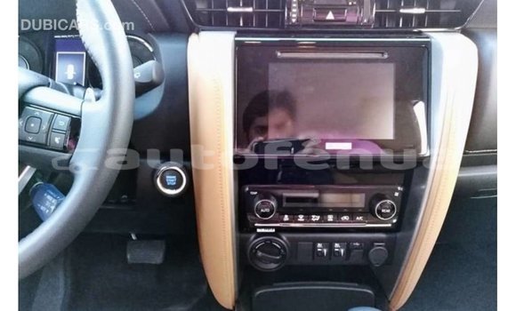 Buy Import Toyota Fortuner White Car in Import - Dubai in Marquesas Buy Import Toyota Fortuner White Car in Import - Dubai in Marquesas