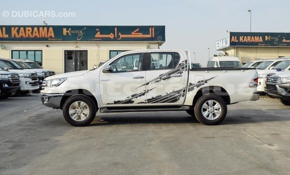 Buy Import Toyota Hilux White Car in Import - Dubai in Marquesas Buy Import Toyota Hilux White Car in Import - Dubai in Marquesas