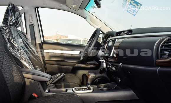 Buy Import Toyota Hilux White Car in Import - Dubai in Marquesas Buy Import Toyota Hilux White Car in Import - Dubai in Marquesas