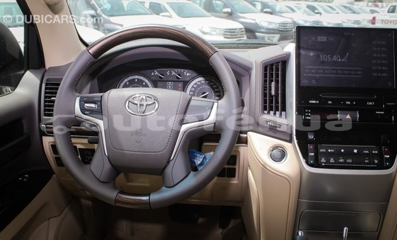 Buy Import Toyota Land Cruiser Black Car in Import - Dubai in Marquesas Buy Import Toyota Land Cruiser Black Car in Import - Dubai in Marquesas