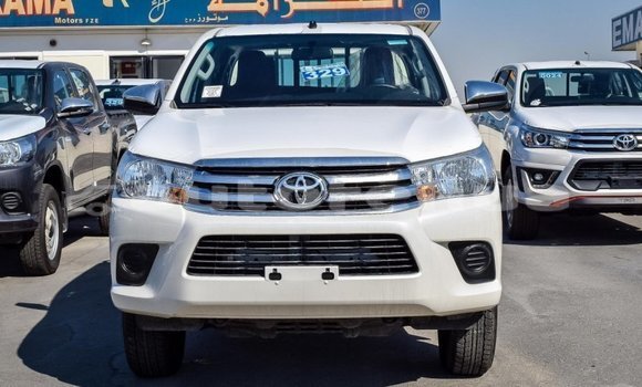 Buy Import Toyota Hilux White Car in Import - Dubai in Marquesas Buy Import Toyota Hilux White Car in Import - Dubai in Marquesas