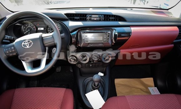 Buy Import Toyota Hilux White Car in Import - Dubai in Marquesas Buy Import Toyota Hilux White Car in Import - Dubai in Marquesas