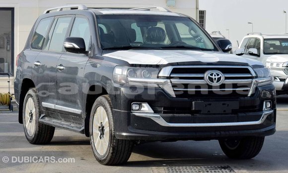 Buy Import Toyota Land Cruiser Black Car in Import - Dubai in Marquesas Buy Import Toyota Land Cruiser Black Car in Import - Dubai in Marquesas