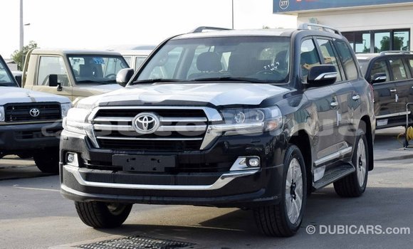 Buy Import Toyota Land Cruiser Black Car in Import - Dubai in Marquesas Buy Import Toyota Land Cruiser Black Car in Import - Dubai in Marquesas