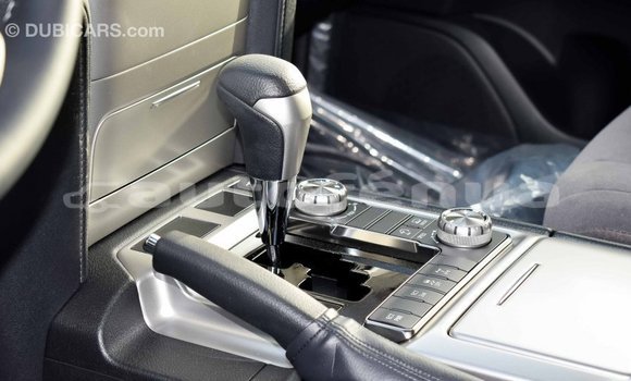 Buy Import Toyota Land Cruiser Black Car in Import - Dubai in Marquesas Buy Import Toyota Land Cruiser Black Car in Import - Dubai in Marquesas