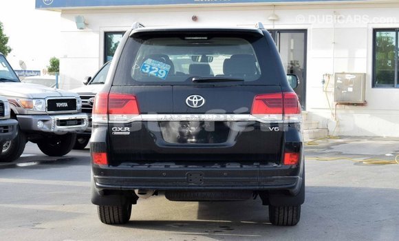 Buy Import Toyota Land Cruiser Black Car in Import - Dubai in Marquesas Buy Import Toyota Land Cruiser Black Car in Import - Dubai in Marquesas