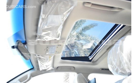 Buy Import Toyota Land Cruiser White Car in Import - Dubai in Marquesas Buy Import Toyota Land Cruiser White Car in Import - Dubai in Marquesas