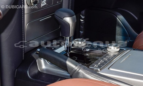 Acheter Import Voiture Toyota Land Cruiser Noir à Import - Dubai, Marquesas Acheter Import Voiture Toyota Land Cruiser Noir à Import - Dubai, Marquesas