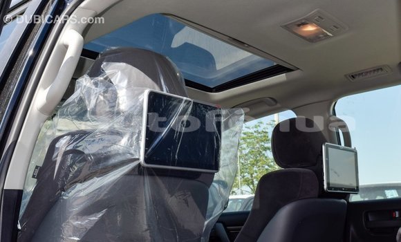 Acheter Import Voiture Toyota Land Cruiser Noir à Import - Dubai, Marquesas Acheter Import Voiture Toyota Land Cruiser Noir à Import - Dubai, Marquesas