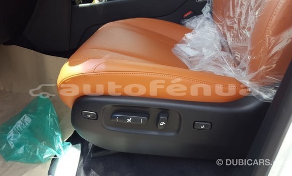 Acheter Import Voiture Lexus LX Autre à Import - Dubai, Marquesas Acheter Import Voiture Lexus LX Autre à Import - Dubai, Marquesas