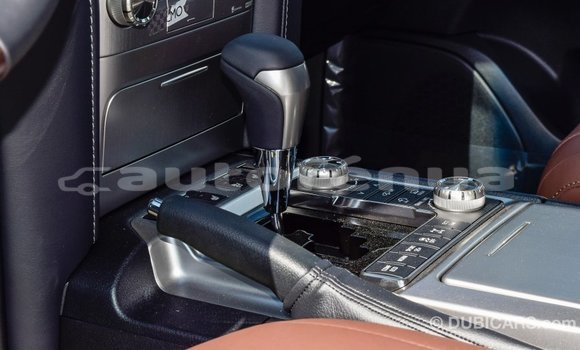 Acheter Import Voiture Toyota Land Cruiser Noir à Import - Dubai, Marquesas Acheter Import Voiture Toyota Land Cruiser Noir à Import - Dubai, Marquesas