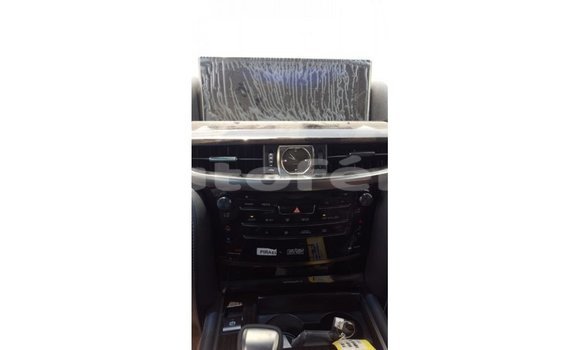 Acheter Import Voiture Lexus LX Autre à Import - Dubai, Marquesas Acheter Import Voiture Lexus LX Autre à Import - Dubai, Marquesas