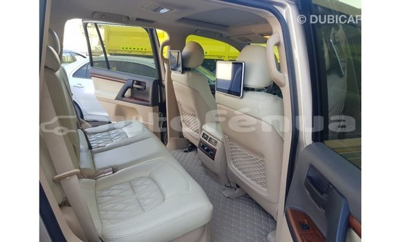 Buy Import Toyota Land Cruiser Other Car in Import - Dubai in Marquesas Buy Import Toyota Land Cruiser Other Car in Import - Dubai in Marquesas
