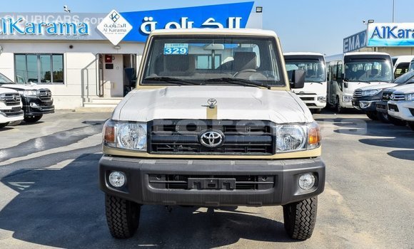 Buy Import Toyota Land Cruiser Beige Car in Import - Dubai in Marquesas Buy Import Toyota Land Cruiser Beige Car in Import - Dubai in Marquesas