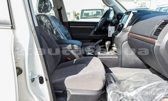 Buy Import Toyota Land Cruiser White Car in Import - Dubai in Marquesas Buy Import Toyota Land Cruiser White Car in Import - Dubai in Marquesas