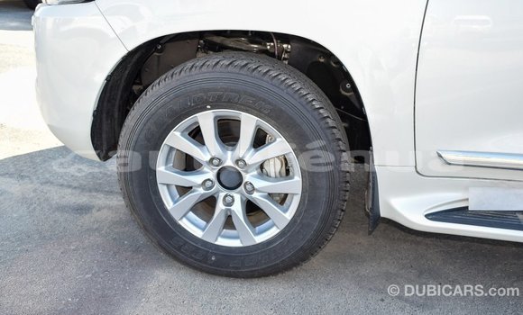 Buy Import Toyota Land Cruiser White Car in Import - Dubai in Marquesas Buy Import Toyota Land Cruiser White Car in Import - Dubai in Marquesas