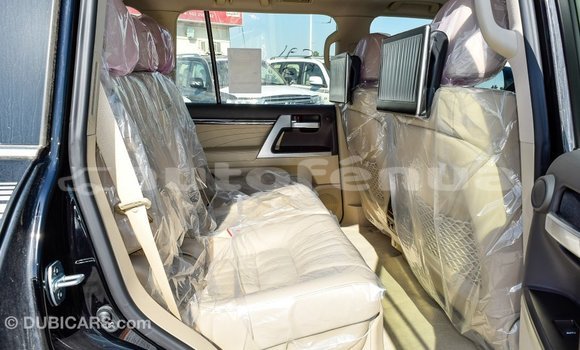 Buy Import Toyota Land Cruiser Black Car in Import - Dubai in Marquesas Buy Import Toyota Land Cruiser Black Car in Import - Dubai in Marquesas